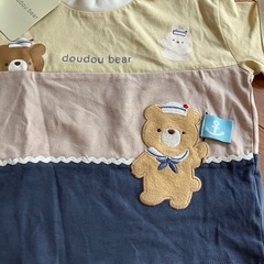 ✨新品未着用✨くま　Tシャツ　90の画像