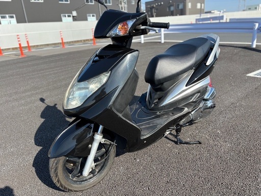 ⭐️自賠責付き❗️シグナスX125SR⭐️色々カスタム仕様⭐️プラグ・グリップなど新品交換済みで快調⭐️原付2種スクーター⭐️