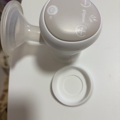 コンビ　自動搾乳機の画像