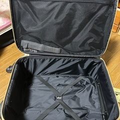 スーツケースの画像