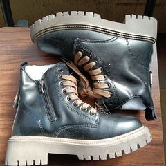 新品 22cm レディース ブーツ ブラック 厚底 シューズ サイドゴア 識別番号:【B124-S】の画像