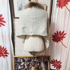 ！GALERIE(ギャルリー) リアルファー付きスヌード、いかがでしょうか？の画像