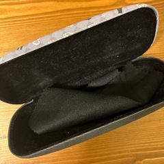 メガネケースの画像