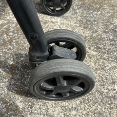 アップリカ　ベビーカー　マジカルエアープラスの画像