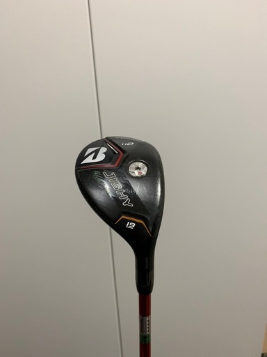ゴルフ　ユーティリティ　ブリヂストン