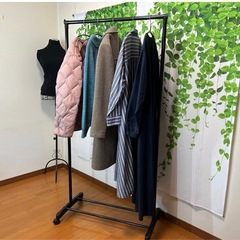 引き取り手確定・衣装ラック の画像
