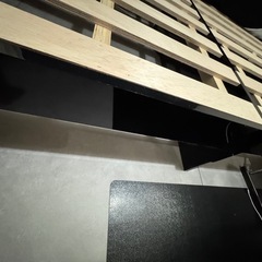 【美品】セミダブルすのこベッドフレームの画像