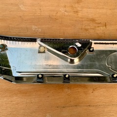 トヨタ タンク ルーミー カスタム 純正 リアゲートガーニッシュの画像