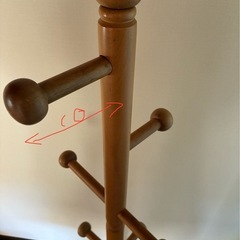木製ポールハンガーの画像