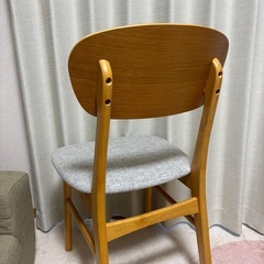 ダイニングチェアの画像