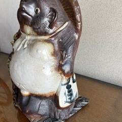 たぬきの置物の画像