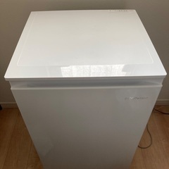 【新品未使用品】ハイセンスHisence冷凍庫HF-A61Wの画像