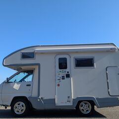 ３連休キャンペーン開始⭐️‼️兵庫⭐️‼️キャンピングカー⭐️‼️バンテック⭐️‼️ATOM⭐️‼️キャブコン　キャブコンバージョン　トヨタ　ライトエーストラックベース　バンクベッド　リア２段ベッド　車検有り　マニュアル車　MT5速　高断熱　クリーニング済み　取扱説明書あり　動画あり　追加写真ありの画像