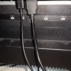 薄型液晶テレビ4K対応50型の画像