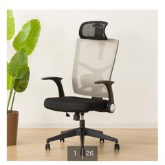 【美品】ニトリ 上着を掛けられるワーキングチェアの画像