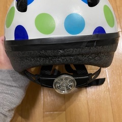 幼児用ヘルメットの画像