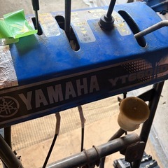 除雪機　　　　エンジン始動できました、身内からの委託ですの画像