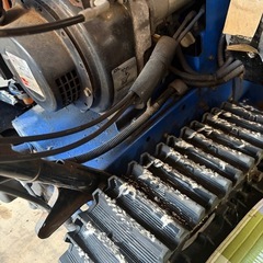 除雪機　　　　エンジン始動できました、身内からの委託ですの画像