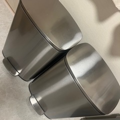 ステンレス　ゴミ箱　セットの画像