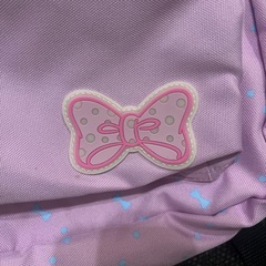 リボンがかわいいリュックの画像