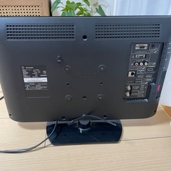 シャープ製の液晶カラーテレビ「AQUOS LC-22K9」の画像