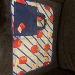 未使用品　おむつ交換シート　バッグ付きの画像