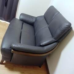 【ニトリ】 2人掛けソファー 合皮 Nシールド コウテイ2 ダークブラウンの画像