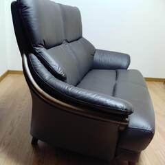 【ニトリ】 2人掛けソファー 合皮 Nシールド コウテイ2 ダークブラウンの画像