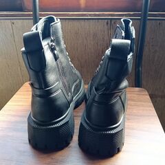 新品 23cm レディース ブーツ ブラック 厚底 シューズ サイドゴア 識別番号:【B129-Z】の画像