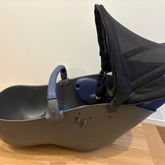 《引き取り限定》純正Panasonic ギュットクルーム Combiフロントチャイルドシート日よけ付の画像