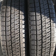 バリ溝イボ付き14インチ スタッドレス155/65R14 4本 ブリジストン VRX2 2023年の画像