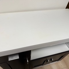 キッチンボードの画像