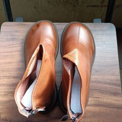 新品 23cm レディース ブーツ ブラウン 厚底 シューズ サイドゴア 識別番号:【B128-Z】の画像