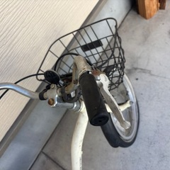 16インチ　自転車　前輪パンクしてます。の画像