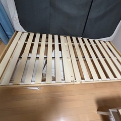 アイリスオーヤマ　すのこベッド　セミダブルの画像