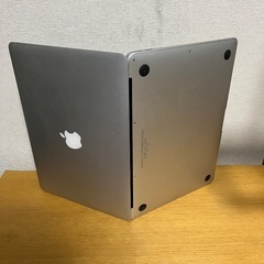 MacBook Air4.2 Core i7 1.8GHZ 4GBM 250GB SSDの画像