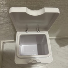 サニタリーボックスの画像