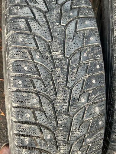 スパイクタイヤ