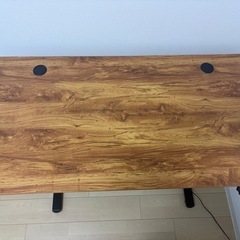 昇降デスクの画像