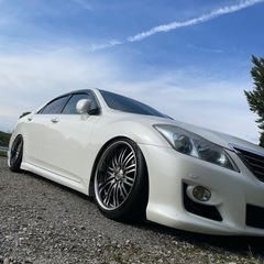 20クラウンハイブリッドの画像