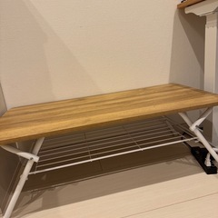 ニトリ折りたたみ式テーブルの画像