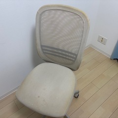 IKEAオフィスチェアの画像