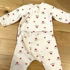 80サイズ　パジャマの画像