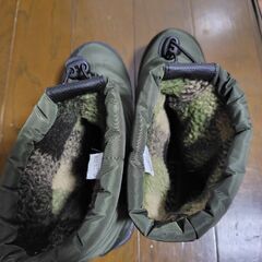 moz スノーブーツ　23.5センチの画像