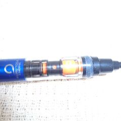 クルトガ(芯が回ってトガり続けるシャーペン 0.5) 三菱鉛筆 KURUTOGAの画像