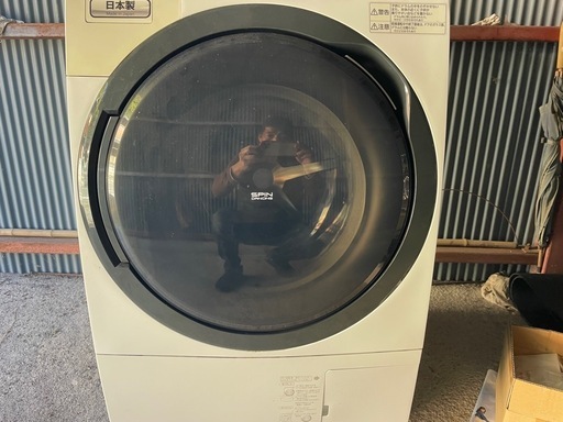 ドラム式電気洗濯乾燥機