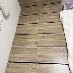 LOWYA　ベットフレーム（＋マットレス）の画像