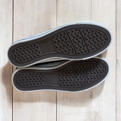 ブラック ハイカット キャンバススニーカー 25cm シンプル スニーカーの画像