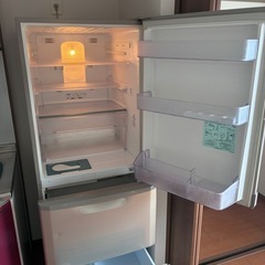 家電　、冷蔵庫  (取引中)の画像