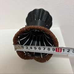 ラタン フラワーベース 花入れ 花の画像